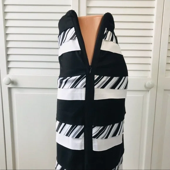 New WHITE HOUSE BLACK MARKET Black White Bumble Bee Skirt Size 2